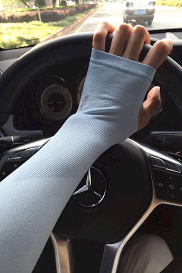 Sun-Resistant Arm Gloves – UV Protection Sleeves for Cycling & Outdoor Rides Free Size