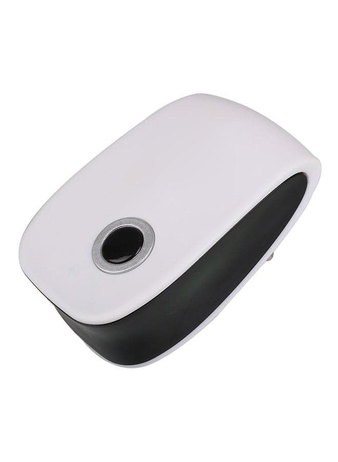 Electronic Mosquito Bugs Mice Rat Repeller white/Black 6 x 9 x 7centimeter