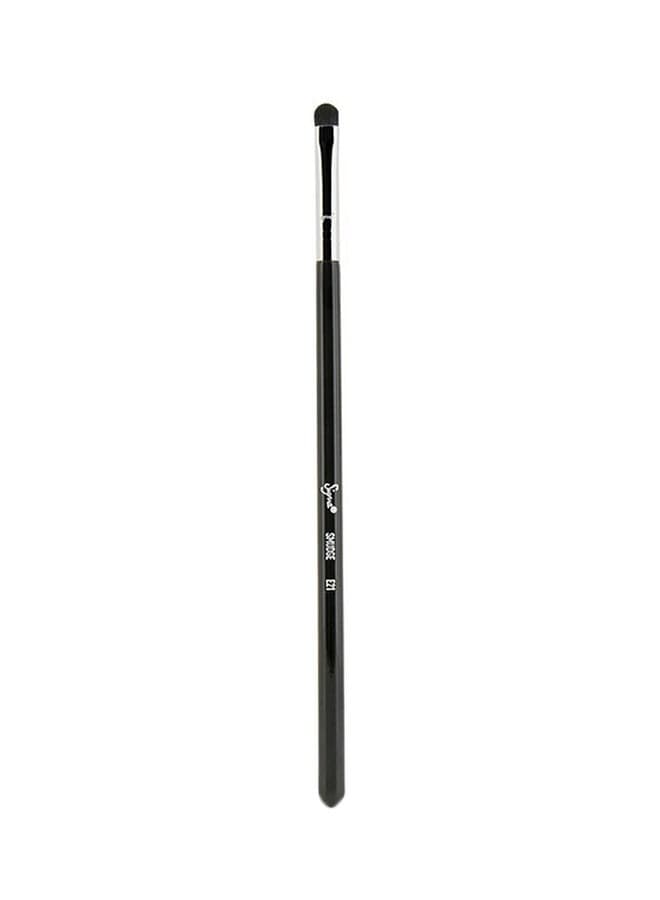 Smudge Face Brush Black/Silver
