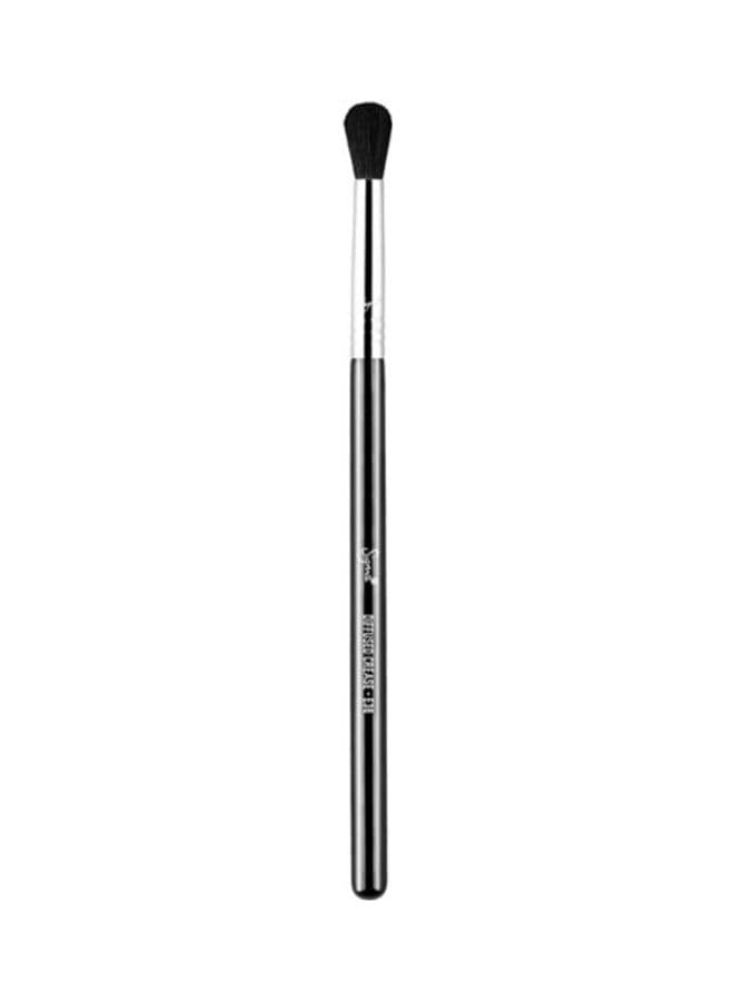 E38 Diffused Crease Brush Black