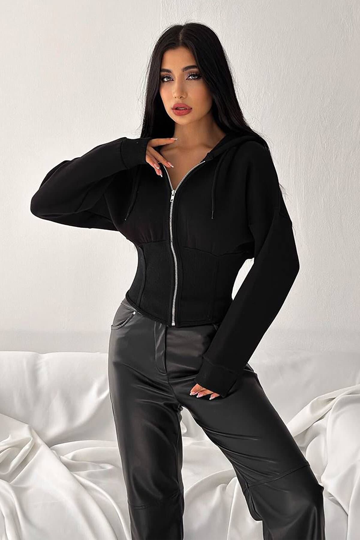 Women's Zippered Hoodie – With Minimal Street Spirit