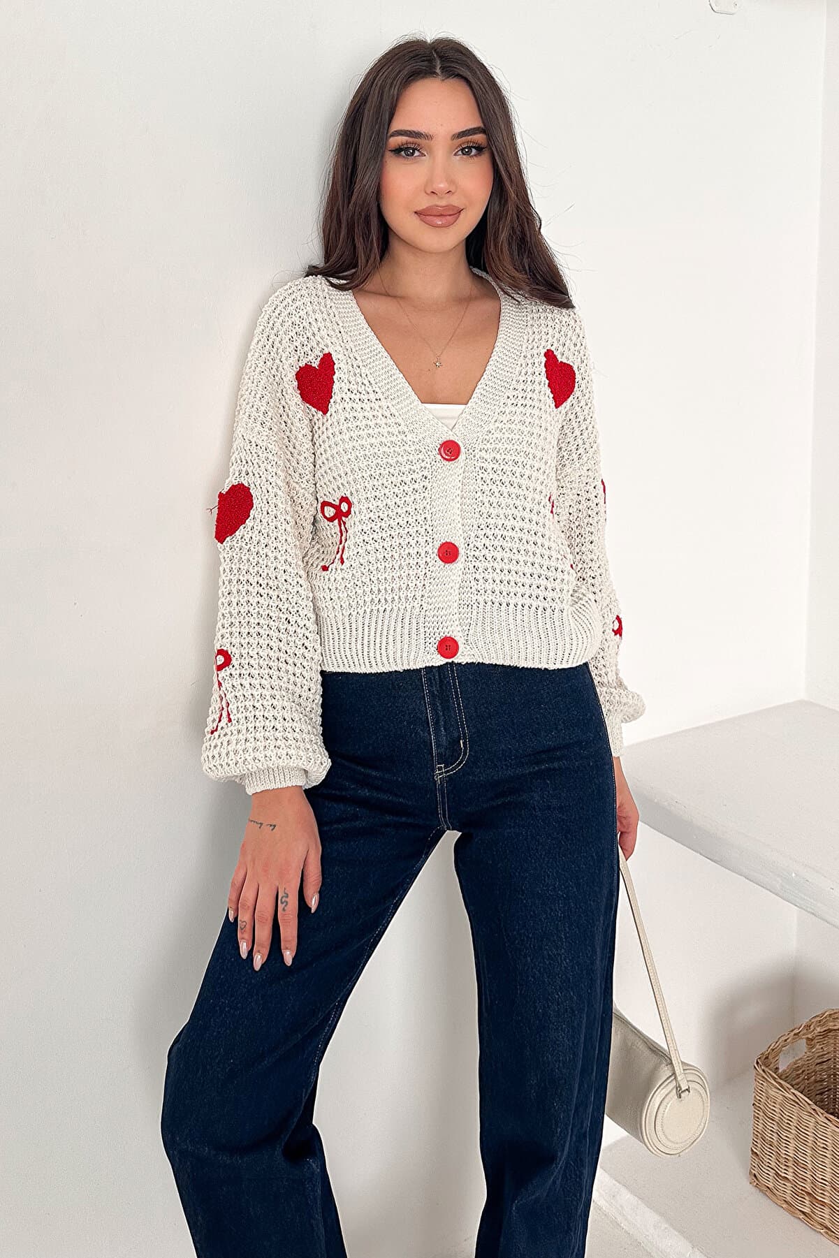 Women's Heart and Bow Pattern Embroidered Knit Cardigan – Love Knit