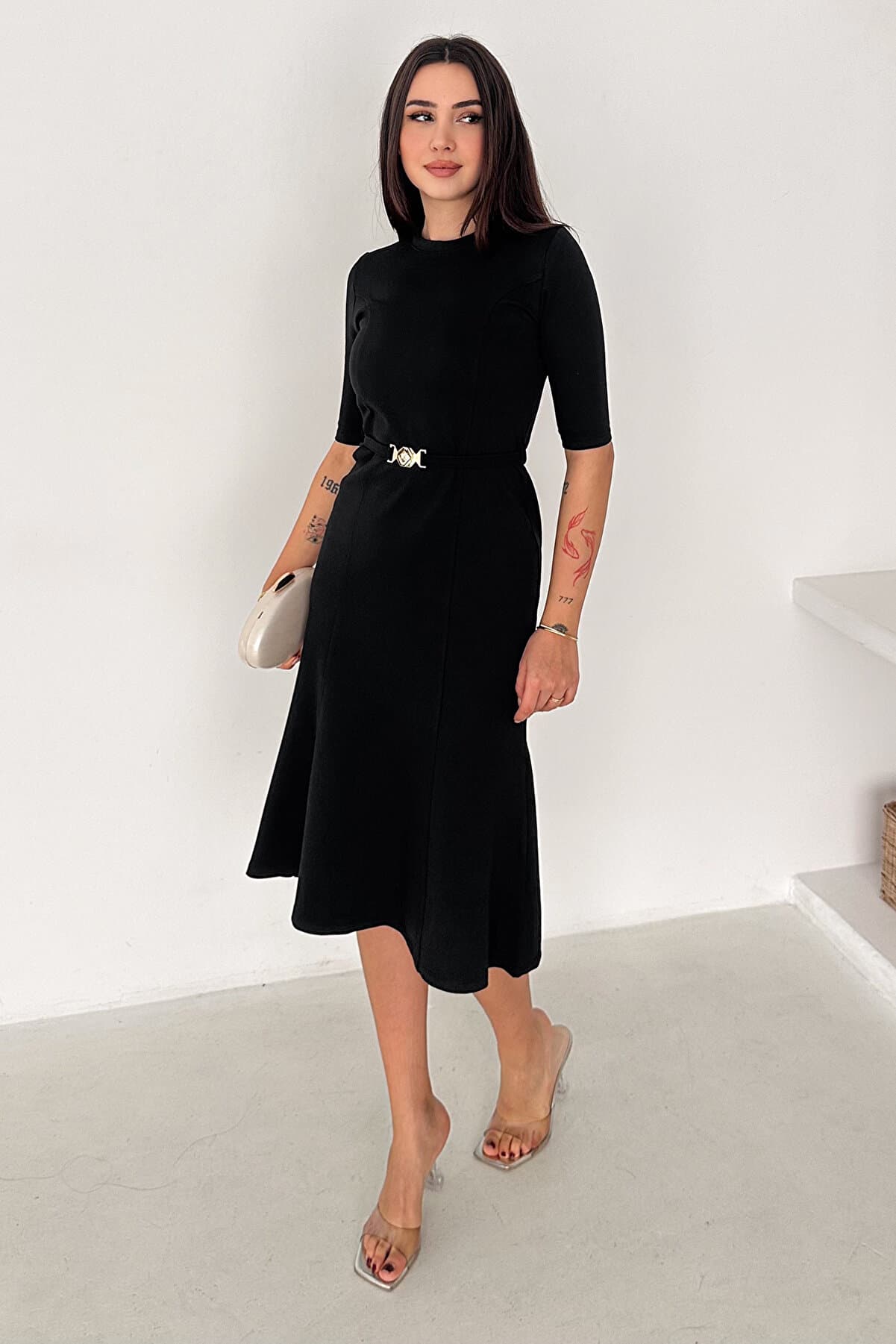 Women's Belted Midi Dress – Belted Elegance