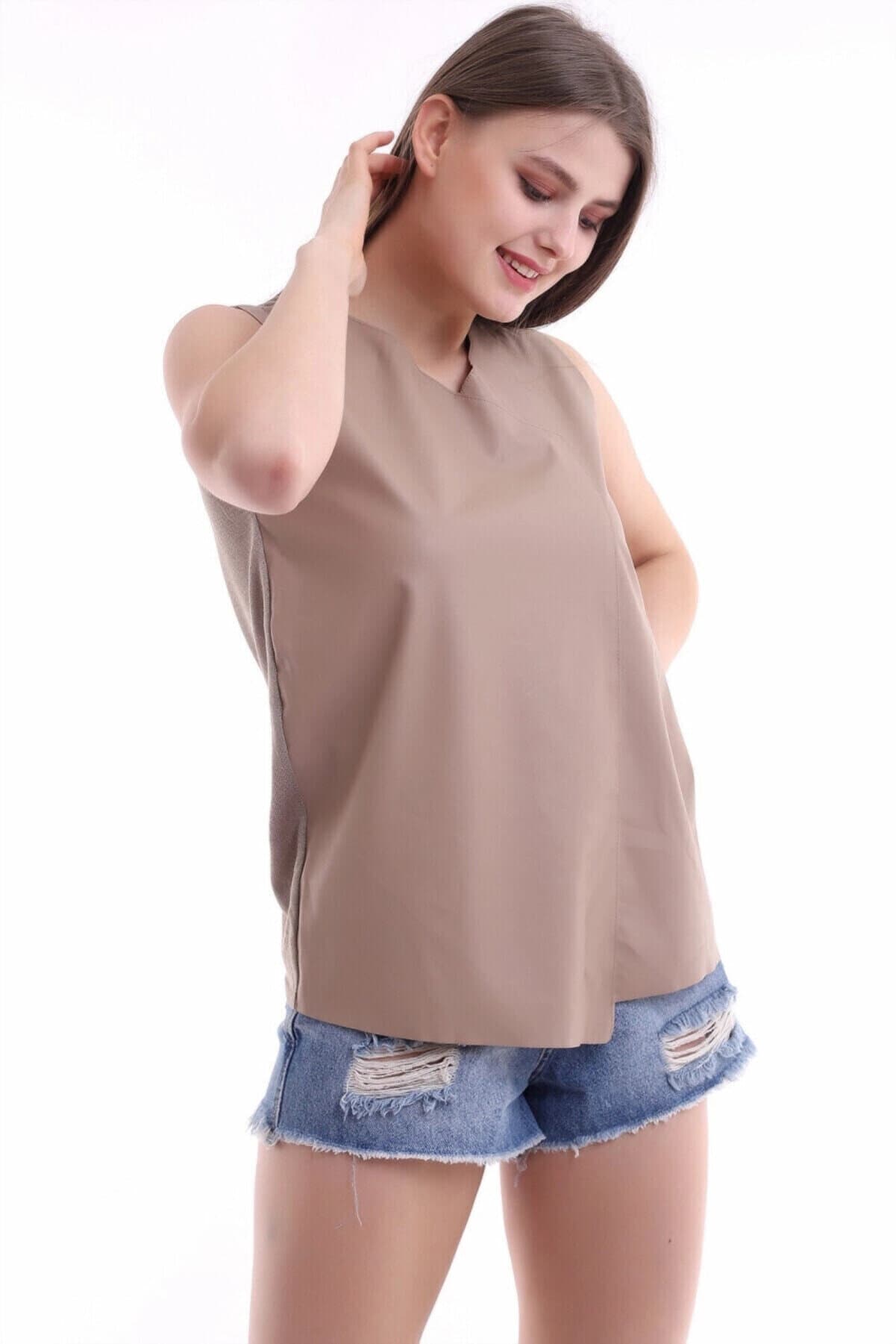 Front Leather, Back Knitwear Sleeveless Blouse Mink