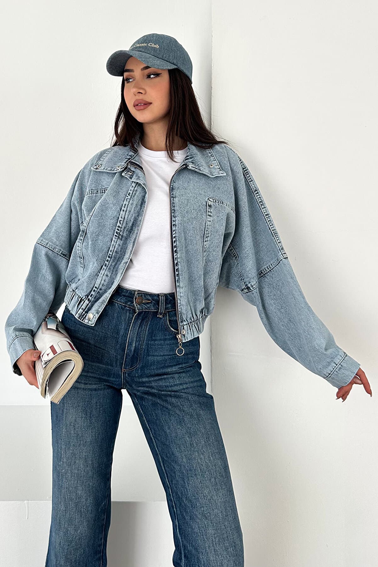 Zippered Denim Jacket – Strong