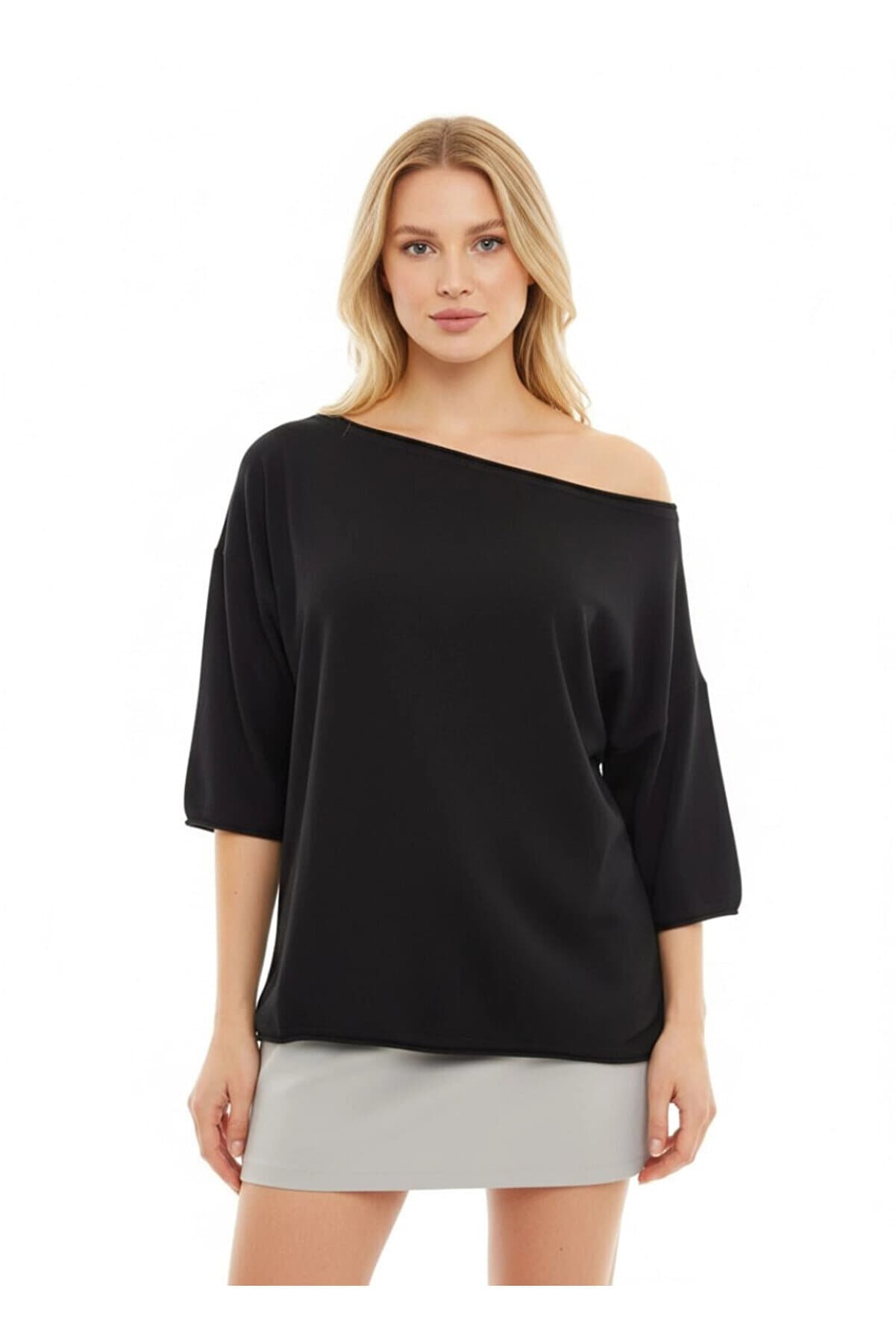 Kayık Yaka Oversize Black Blouse