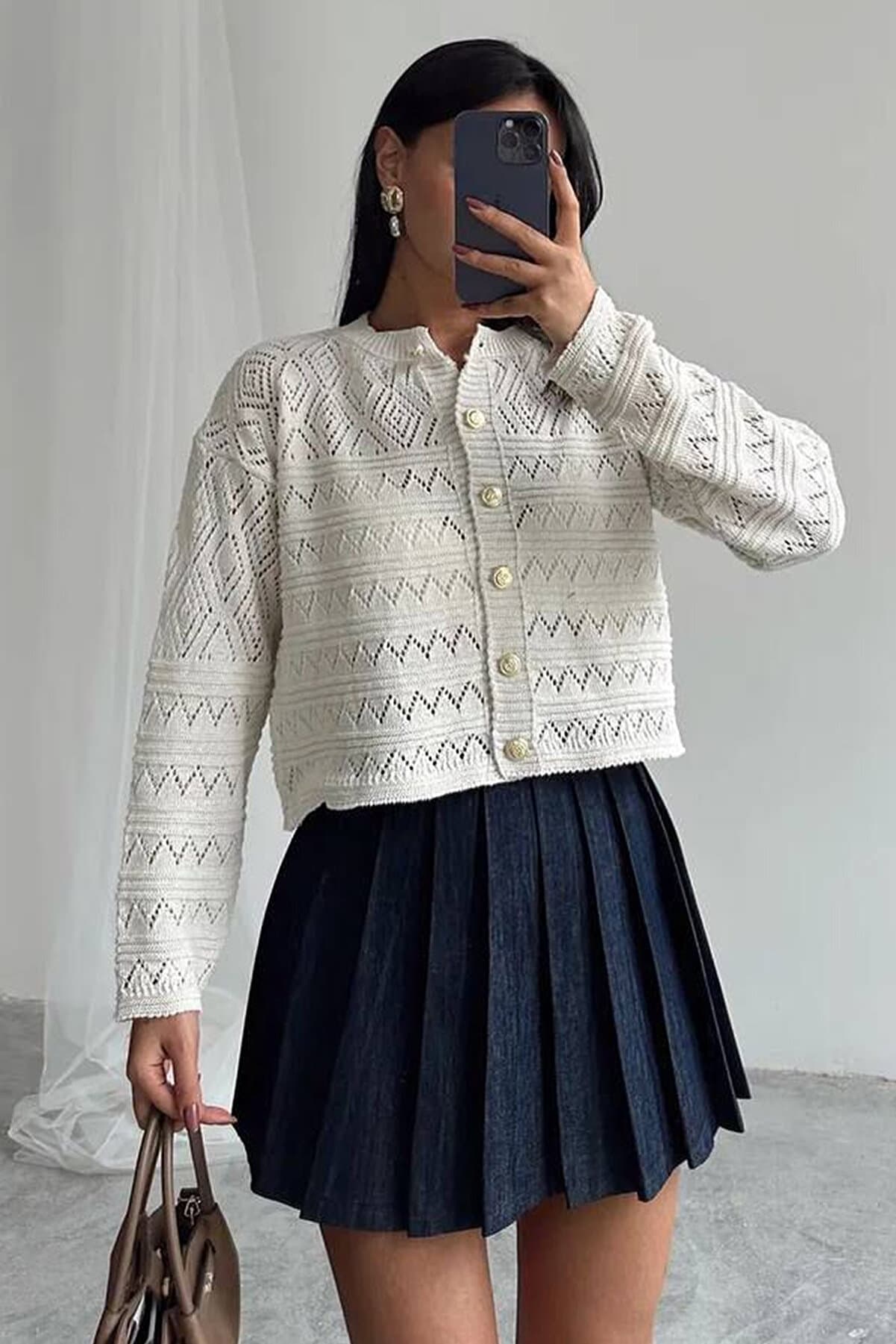 Women's Ecru Openwork Buttoned Knitwear Cardigan – Short Crop Cardigan