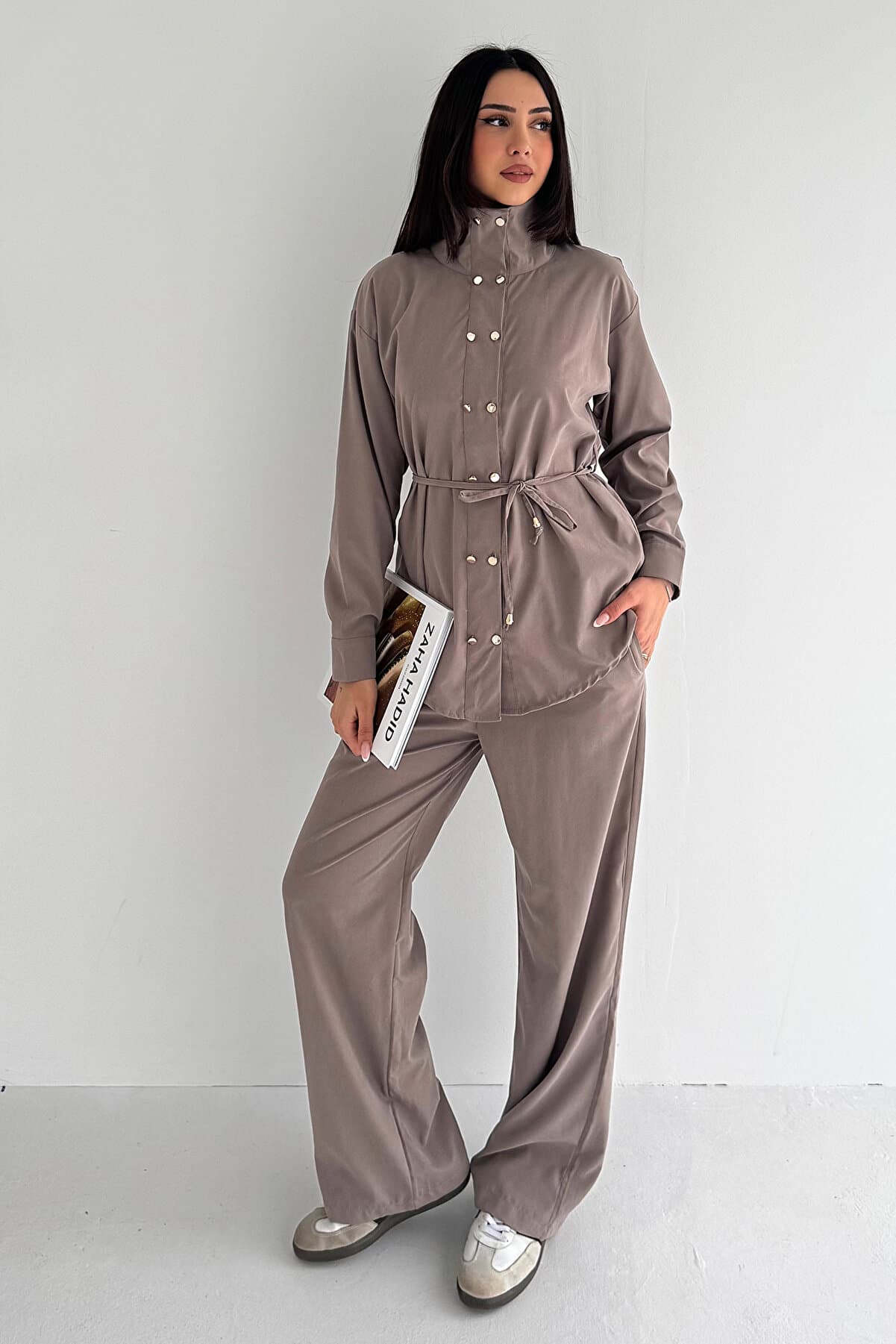 Women's Two-Piece Set – Button-Down Shirt & Wide-Leg Pants