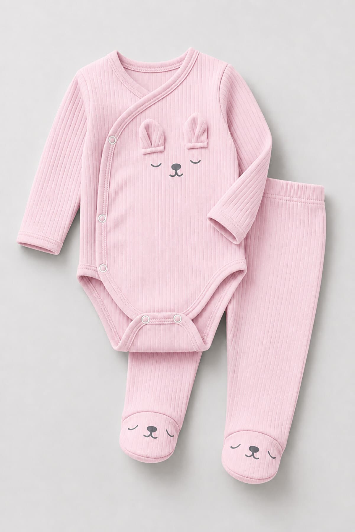 Newborn Organic Cotton Rabbit Printed 2-Piece Baby Set with Side Snap Booties