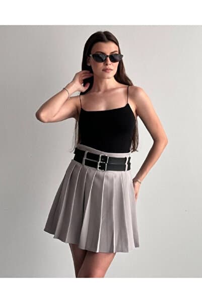 Women's Double Belted Pleated Skirt with Shorts Cream