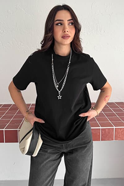 Women's Basic Oversize T-Shirt with Pendant – Crew Neck Comfortable Fit