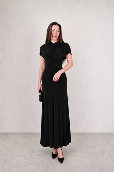 Women's Black Draped High Collar Fish Model Maxi Dress