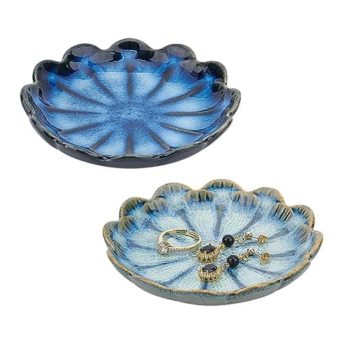 NBEADS 2 Pcs 2 Color Ceramic Jewelry Tray, Lotus Flower Shape Ring Dish Holder Porcelain Trinket Tray Decorative Trinket Plate for Ring Necklace Bracelet Jewelry Watch Key Gift