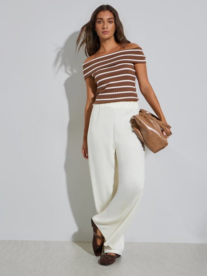 Cream Elasticated Waist Knitted Joggers