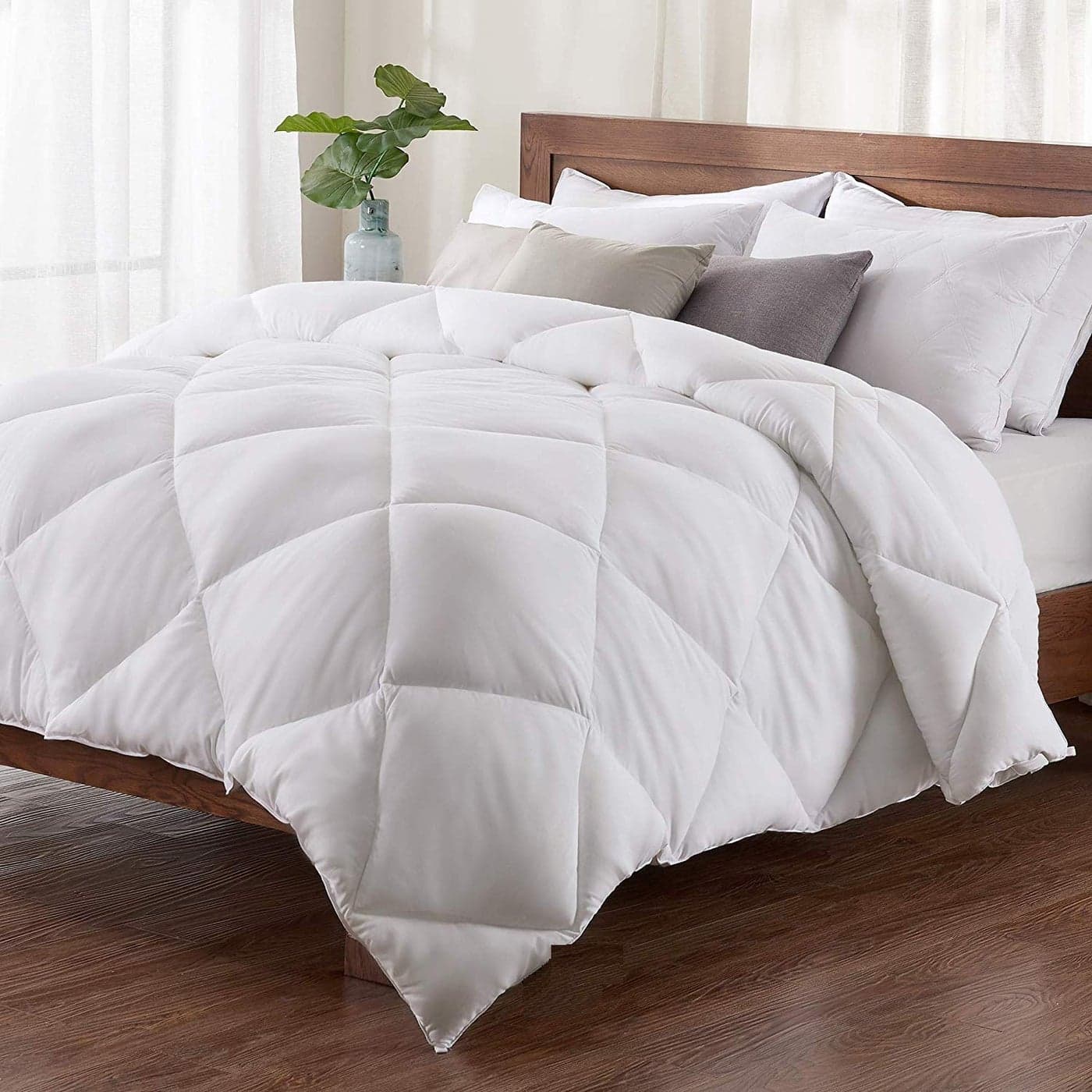 Lavish Street Ultra Soft Reversible Vibrant Color Microfiber Ac ComforterQuiltDuvet 250 GSM Set of 1Microfiber Single Bed Standard Grey