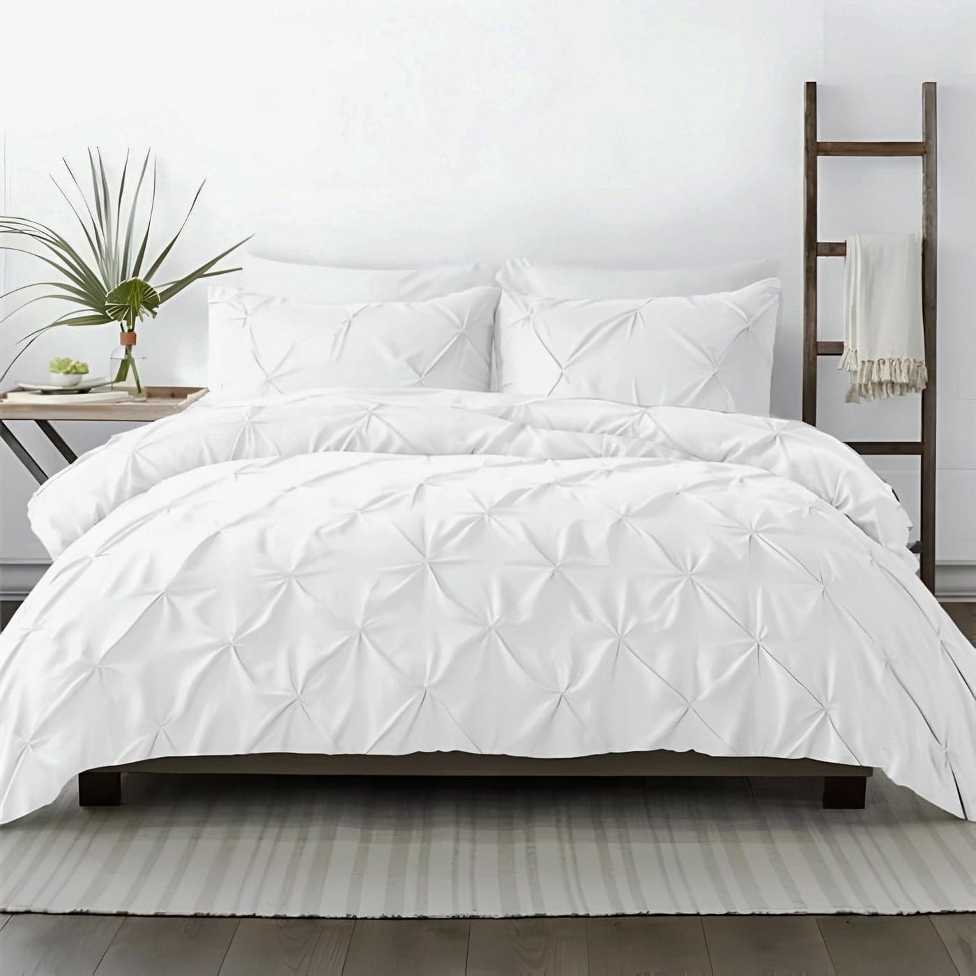 Kotton Culture 1 Pc QueenFull Size Pinch Pleated Pintuck Duvet Cover Only 100 Egyptian Cotton 600 Thread Count Decorative Comforter CoverZipper Closure 7 Internal Ties White 90 X 90