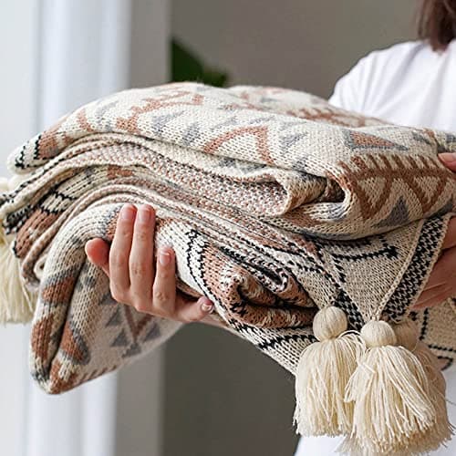 Boho Throw Blanket Knitted Brown Tassel Throw Blankets Soft Lightweight Vintage Tan Throw Blanket for Sofa Couch Bed and Living Room All Seasons 50x60 Inch