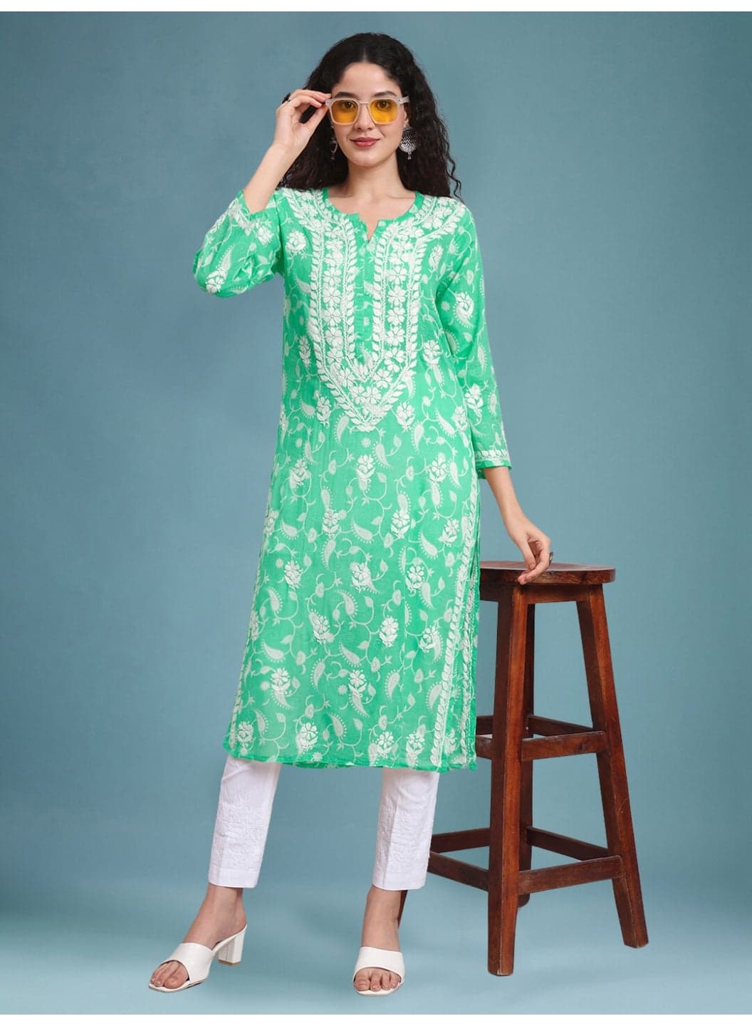 Hand Embroidered Chikankari Mulmul Cotton Kurta-AL4072