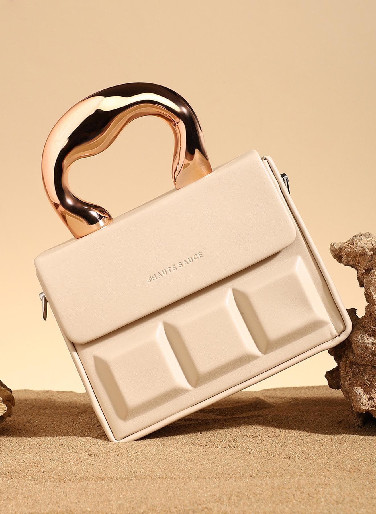 Women's The Caldera Quilt Hand Bag - Beige