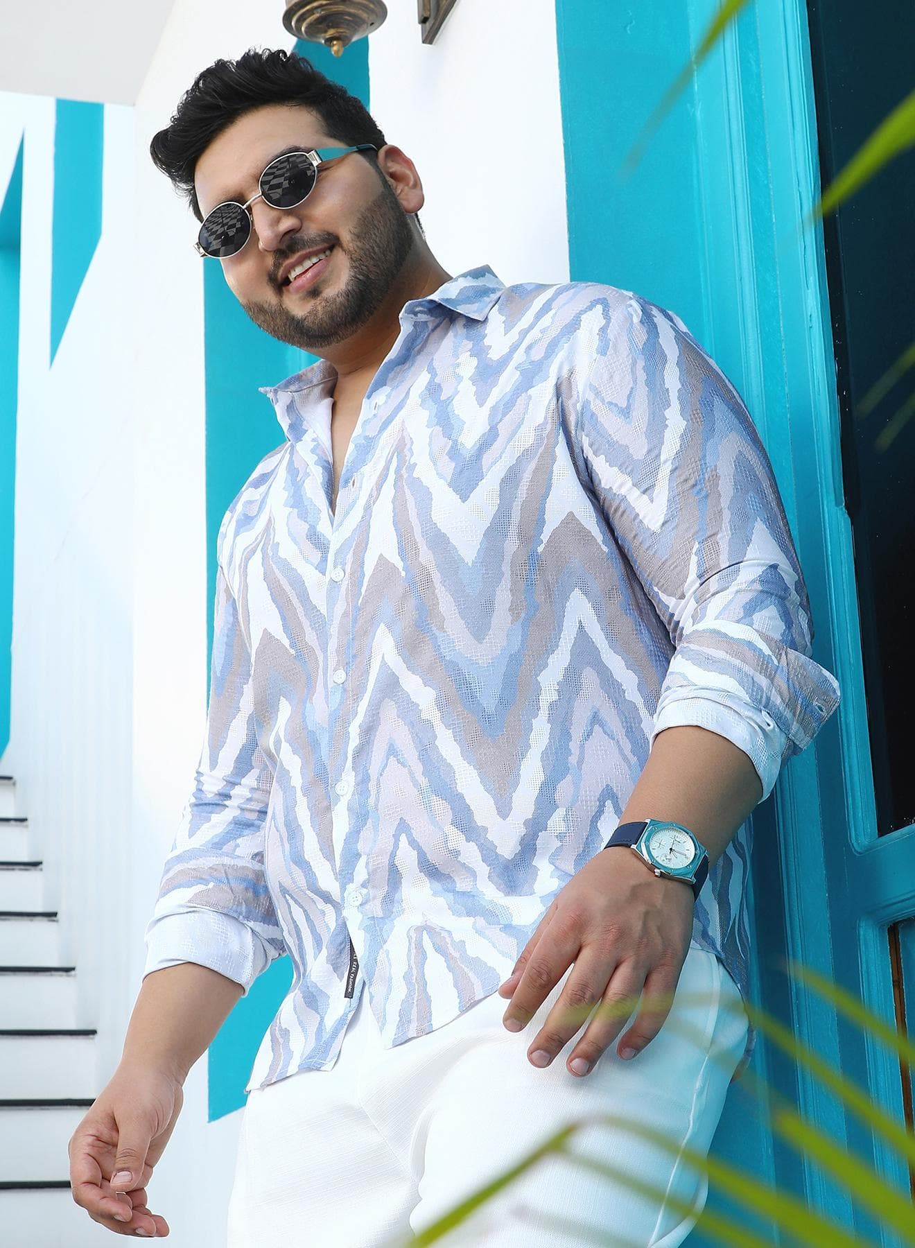 Instafab Plus Men's Slate Blue & Coin Grey Chevron-Dye Shirt For Casual Wear | Spread Collar | Long Cuffed Sleeves | Button Closure | Plus Size Shirt Crafted With Comfort Fit For Everyday Wear