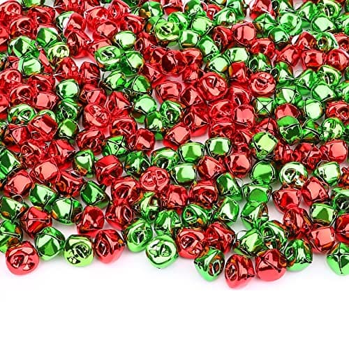 Augshy 200 Pieces Jingle Bells 35Inch Craft Bell Bulk for Christmas Home and Pet Decorations Xmas Decor Party Favors Supplies Red and Green