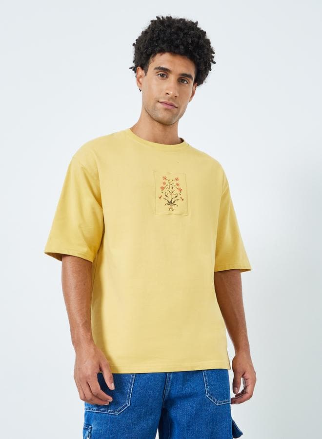 Men Floral Applique Print Oversized T-Shirt