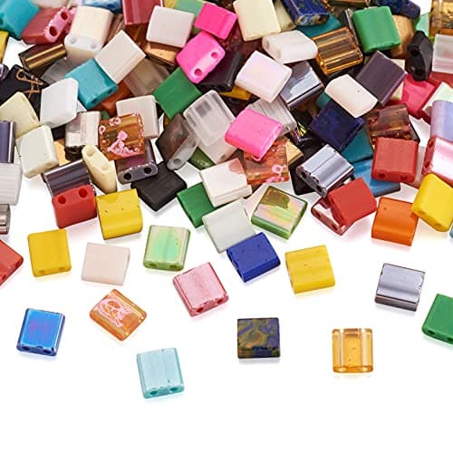 Craftdady 200Pcs 2-Hole Glass Seed Beads Lustered Square Two Hole Carrier Beads 5x4.5-5.5mm Random Mixed Colors for Multi-Strand Jewelry Bracelet Craft Making