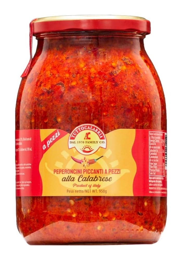 TUTTOCALABRIA Crushed Calabrian Chili Peppers Paste - 950g Jar