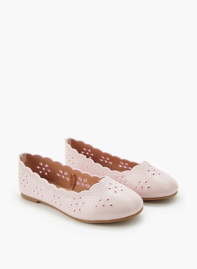 Girls Laser Cut Ballerina Shoes — 32