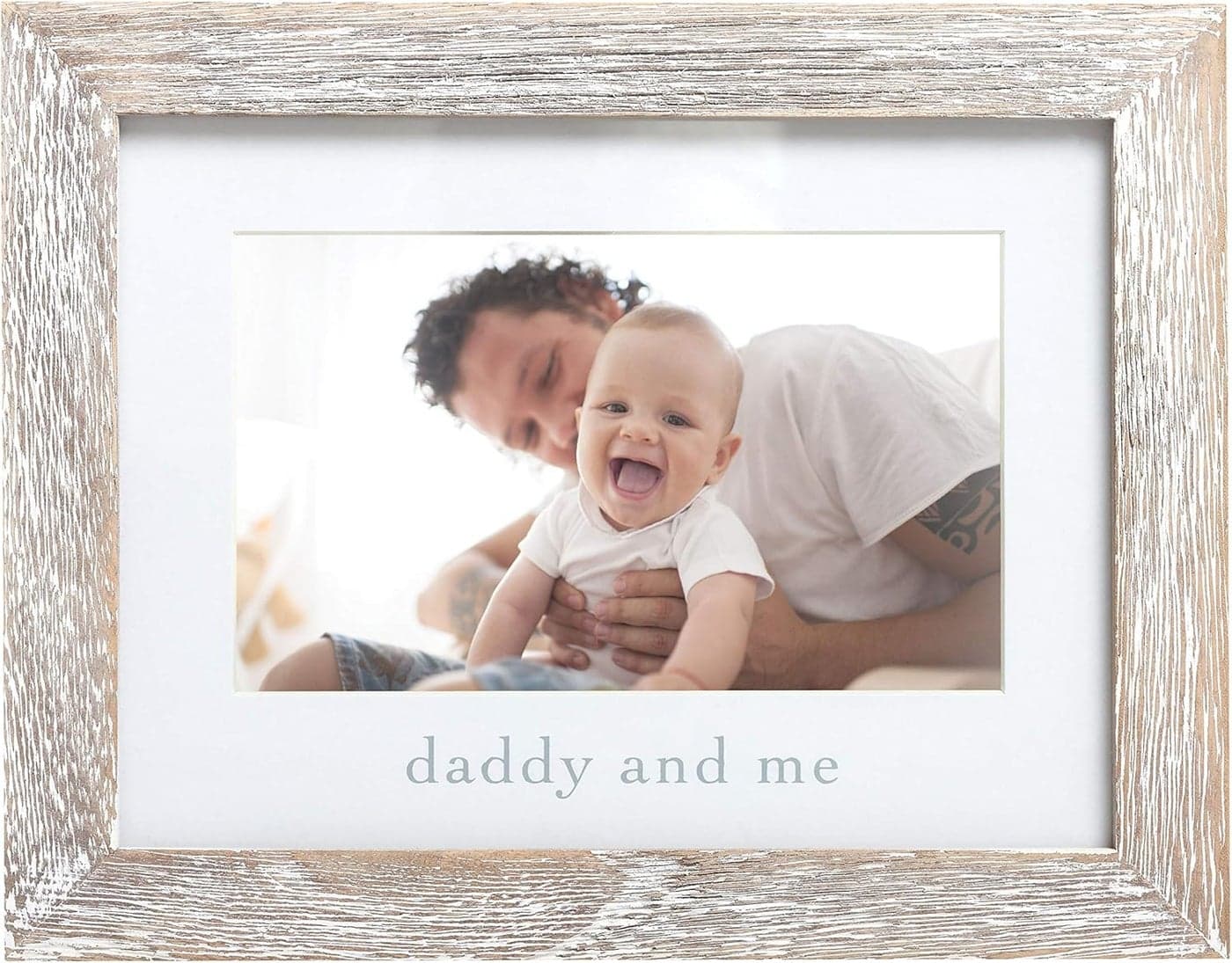Pearhead Daddy Me Baby Picture Frame GenderNeutral Dad Baby Frame Nursery Decor 4 x 6 Photo Insert Wood