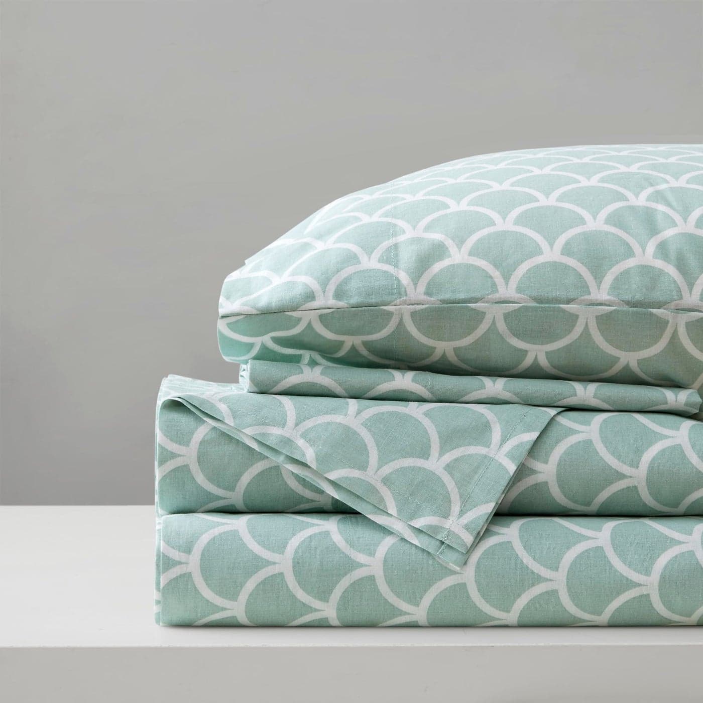 Comfort Spaces 100 Cotton Sheet Set Breathable Lightweight Soft with 14 Elastic Pocket Fits up to 16 Mattress All Season Cozy Bedding Matching Pillow Case Queen Scales 4 Piece