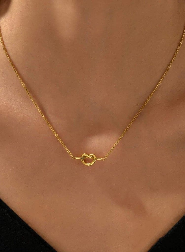 Women's Stainless Steel Gold Plated Necklace Very Elegant