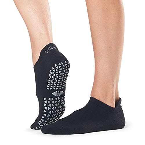TAVI Women’s Savvy Non-Slip Socks - Grip Barre, Dance, Pilates, Yoga Socks, Medium, Ebony
