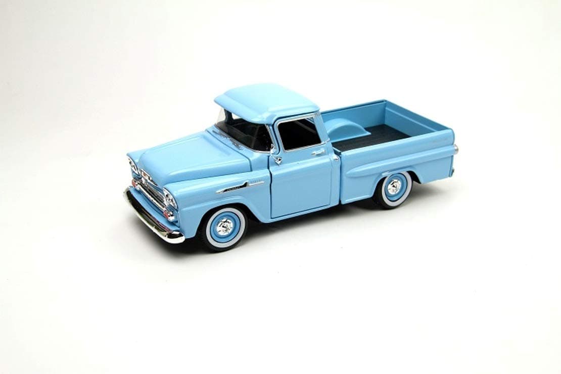 Motor Max 124 WB American Classics 1958 Chevrolet Apache Fleetside Pickup Diecast Vehicle