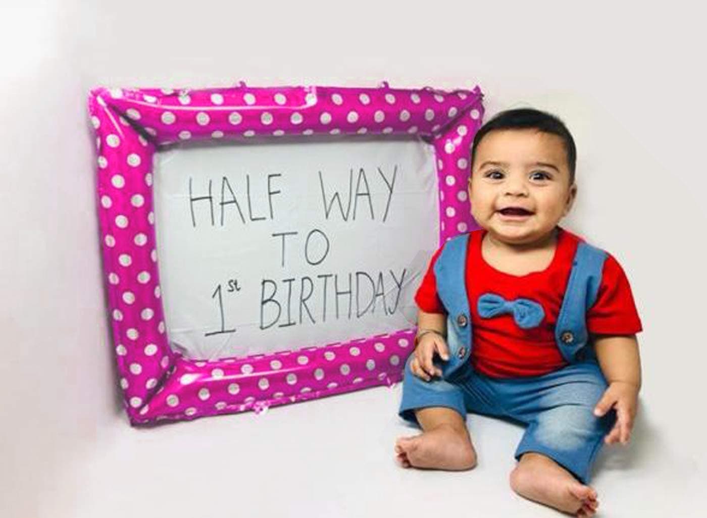 AMFIN® 25 inch Polka Dot Printed Frame Foil Balloons - Pink