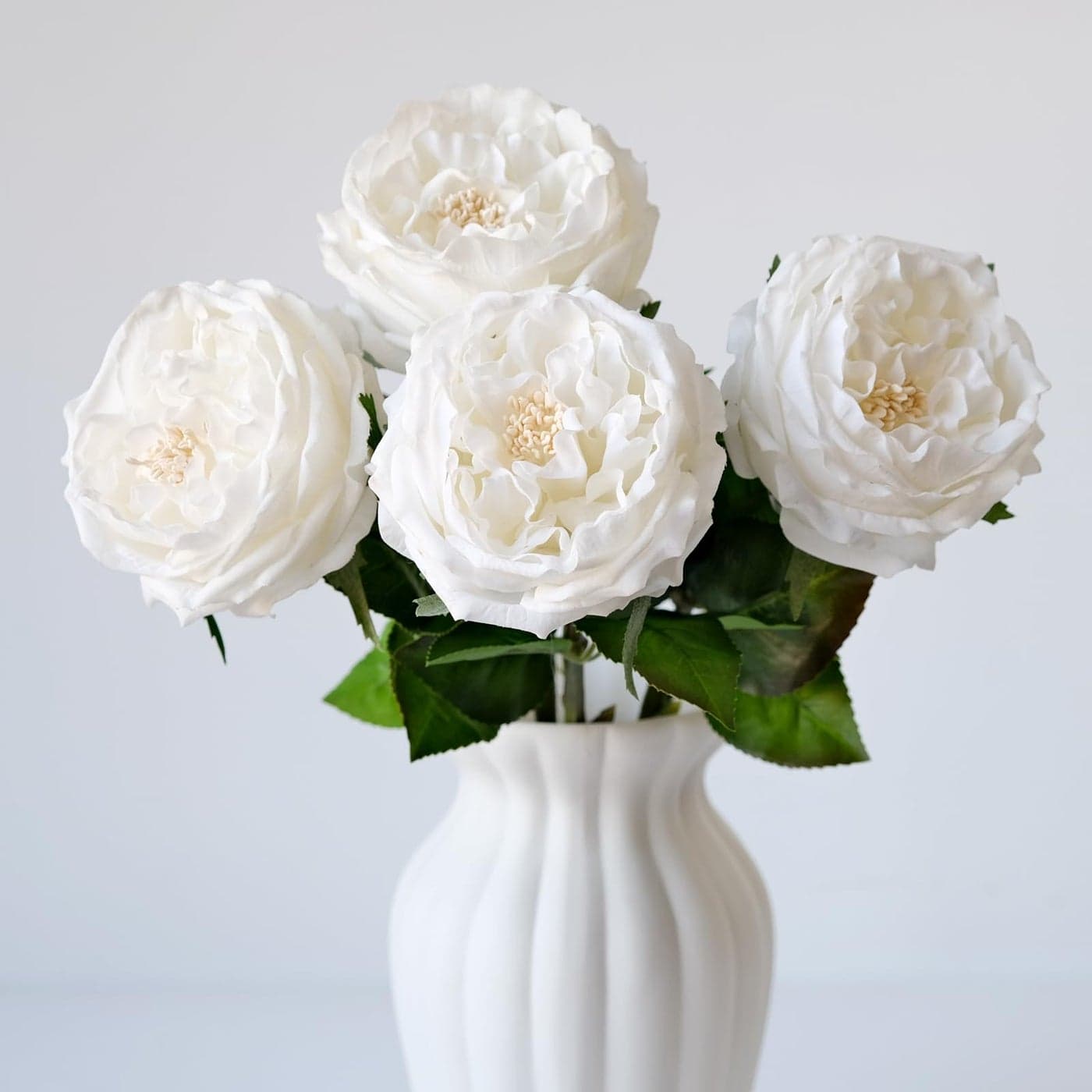 YalzoneMet 35 Big Bloom White Rose Artificial Flowers 4Pcs Real Touch Rose Faux 177 Inch Long Stem Austen Roses Peonies Fake Flowers for Home Kitchen Party Christmas Flower Wedding Decor