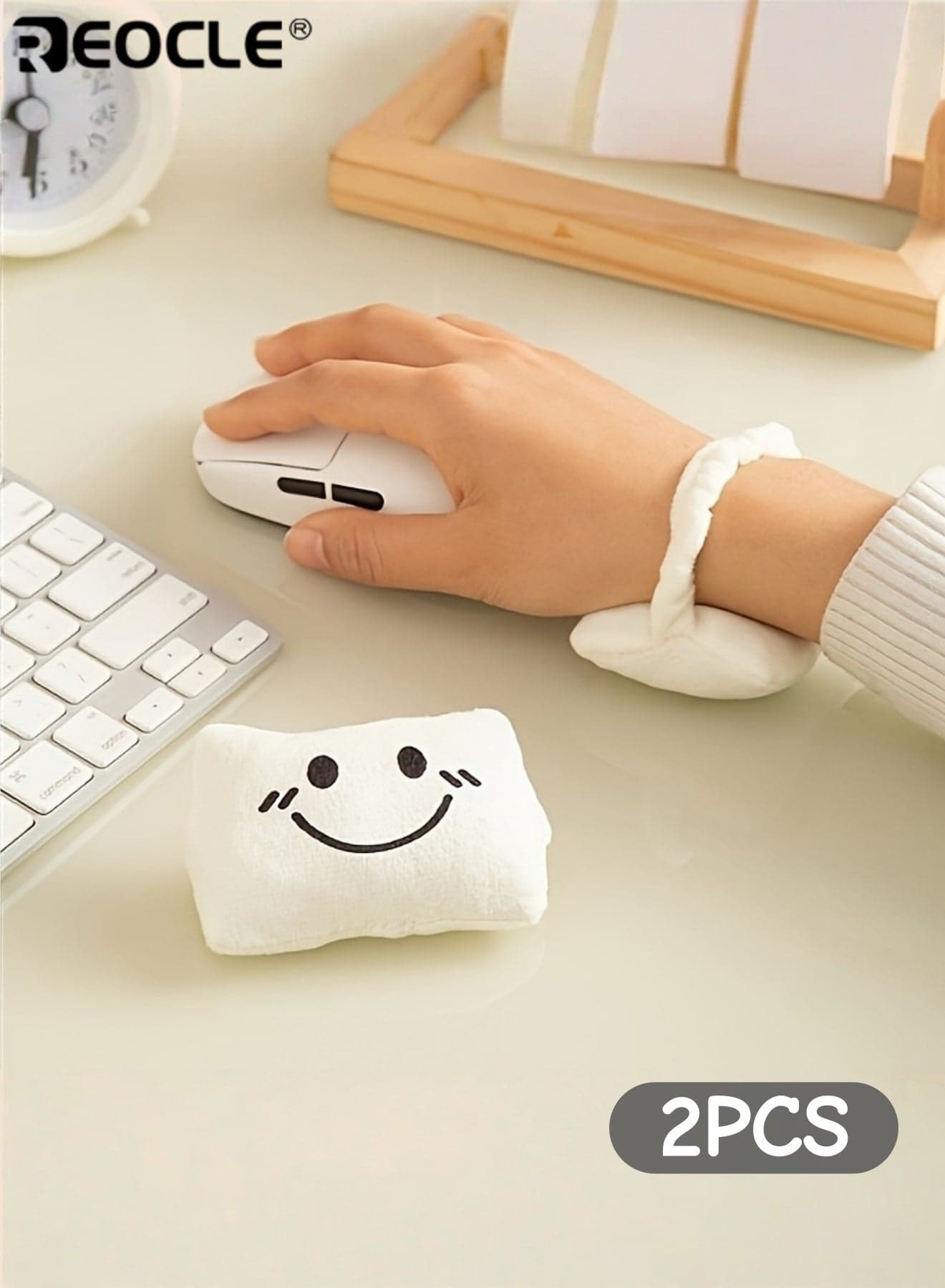 2PCS Memory Foam Mouse Wrist Pads with Ergonomic Support and Lightweight Design Gel Cushioned Wrist Rests with Compact Size for Office Computer Typing Use