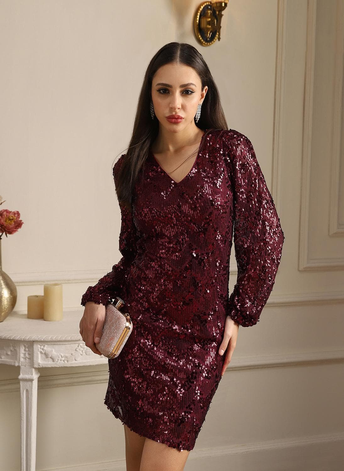 Globus Women Maroon V-Neck Bishop Sleeves Sequinned Mini Bodycon Party Dress