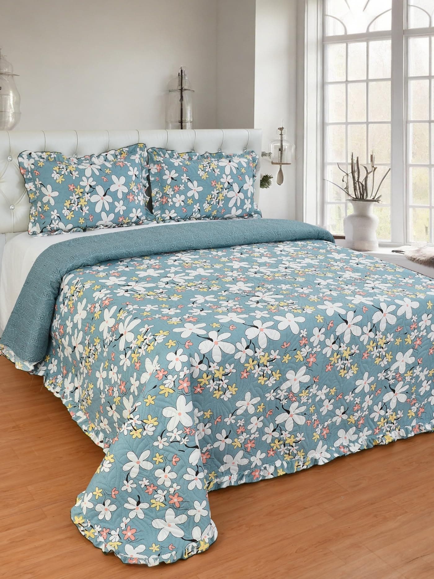 MORADO® Ultrasonic Quilted Bedsheet for Double Bed (90x100 Inches) with 2 Pillow Covers | Floral Glace Cotton Bedcover 3 Pcs Set with Frill & Lace | 280 TC, All-Season Use | Blue
