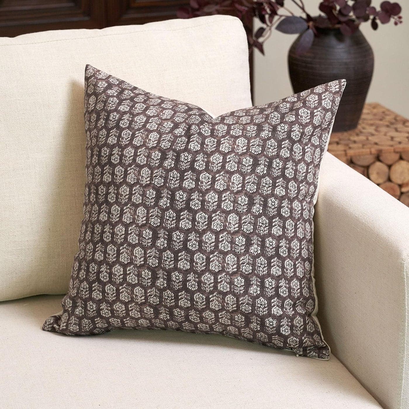 Amor Virisso Floral Pillow Covers 18x18 Couch Pillows for Living Room Farmhouse Neutral Pillow Covers Decorative Throw Pillow Covers Accent Sofa Pillows 1PC Dark Brown
