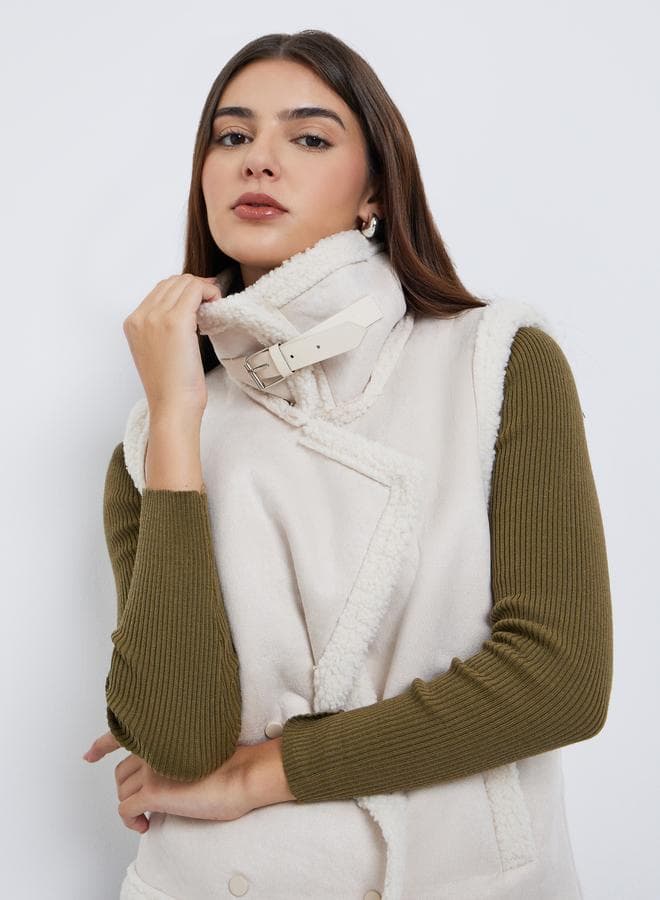 Styli Off White Sleeveless Faux Fur Lining Gilet