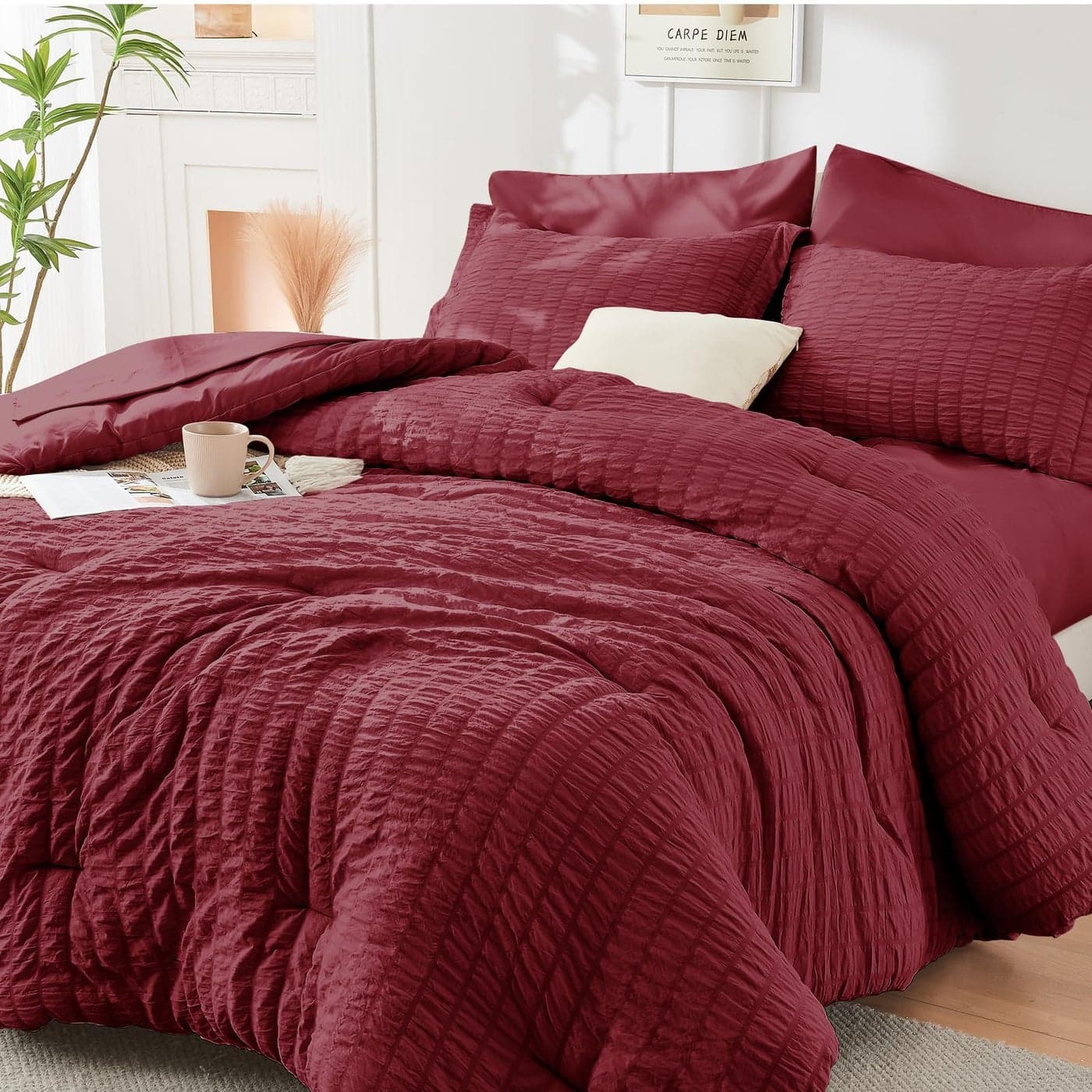 HYMOKEGE Burgundy Queen Comforter Set Seersucker 7 Pieces All Season Luxury Bed in a Bag for Bedroom Bedding Set with Comforters Sheets Pillowcases Shams