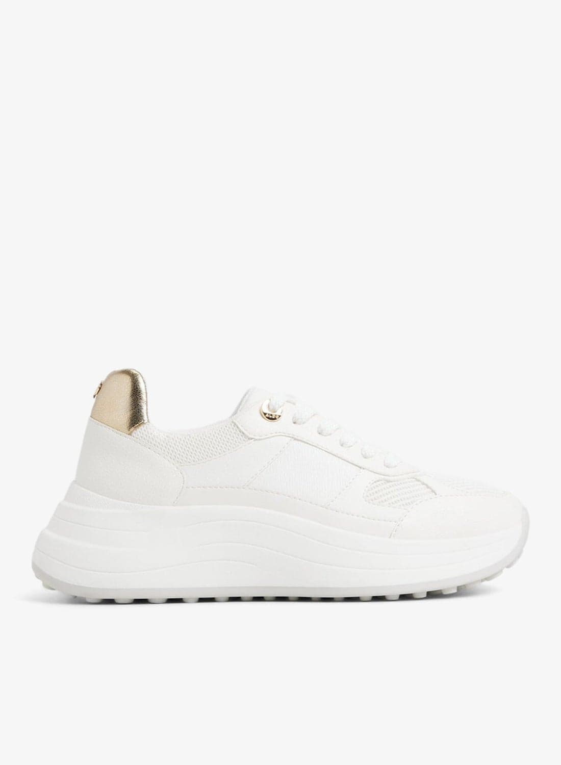 GUMTREE Lace-Up Sneakers