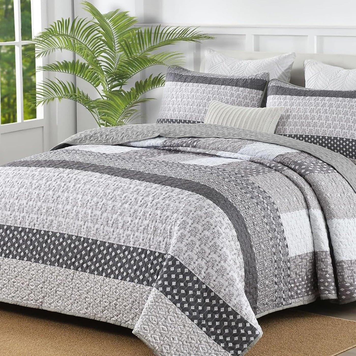 WONGS BEDDING Grey Quilt King Size Bohemian Stripe Quilt Sets 3 Pieces Boho Quilted Bedspread Set Lightweight Microfiber Coverlet Bedding Set All Season 104x90
