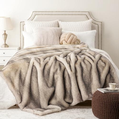 BATTILO HOME Luxury Fluffy Faux Fur Throw Blanket, Cozy Warm Fur Blanket for Couch Sofa, Plush Fuzzy Fur Throws with Long Pile & Brushed Tips, 60"x80"