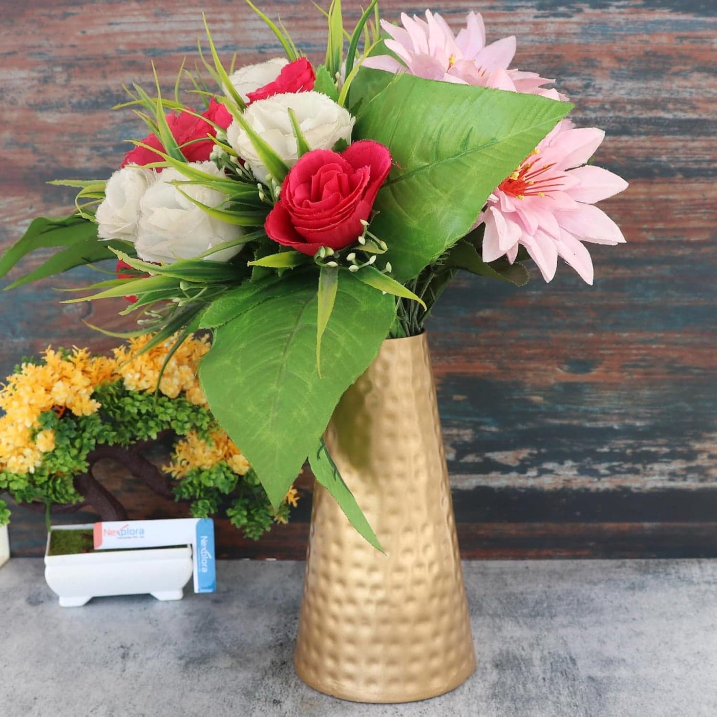 Nexplora Industries Pvt Ltd Metal Flower Vase for Home Decoration Gift Metal Flower Pot Height 20 cm Golden Finish