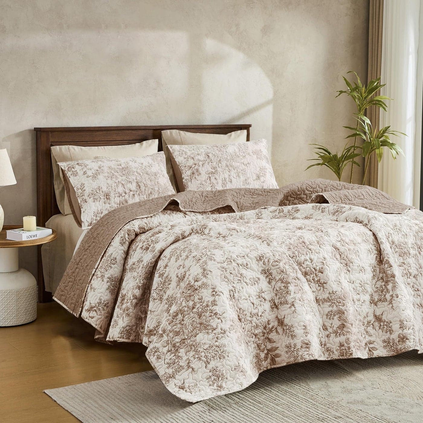 Wonderful Taupe Floral Quilt Set King Size Reversible Cotton Quilt Bedding Set for King Bed Taupe Lightweight Bed Cover 3pcs Soft Printed Bedspread and Coverlet for All Season