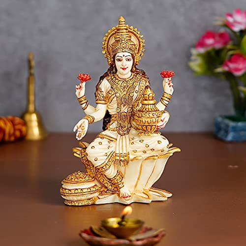 Goddess Laxmi Statue Maa Lakshmi Sitting On Lotus Murti Devi Laxmi Goddess of Money and Wealth Idol Mata Rani Blessing Figurine for Home Office Pooja Room Diwali Puja and Gifting Purpose