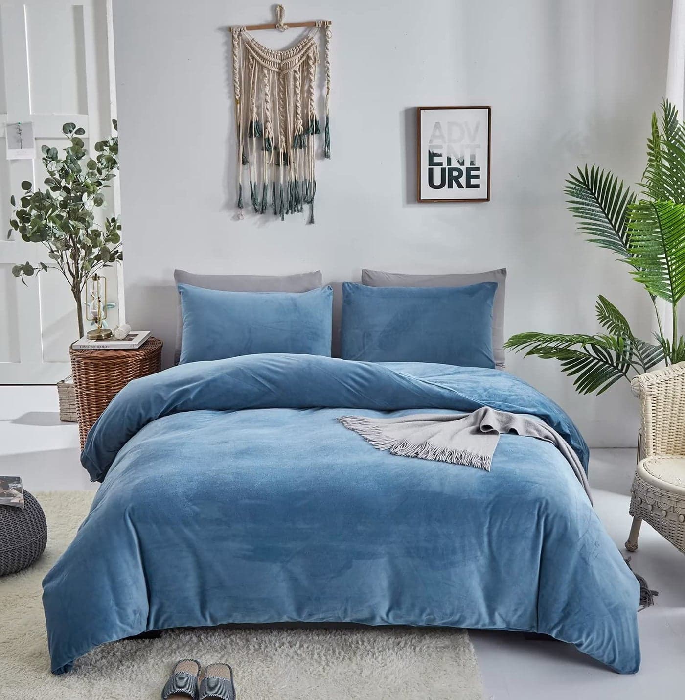 Houseri Blue Velvet Comforter Set King Fluffy Dusty Bedding Sets Lake Flannel Women Furry Light Sherpa Comforters Warm Fuzzy Blanket King, King(90''*104''-Comforter)