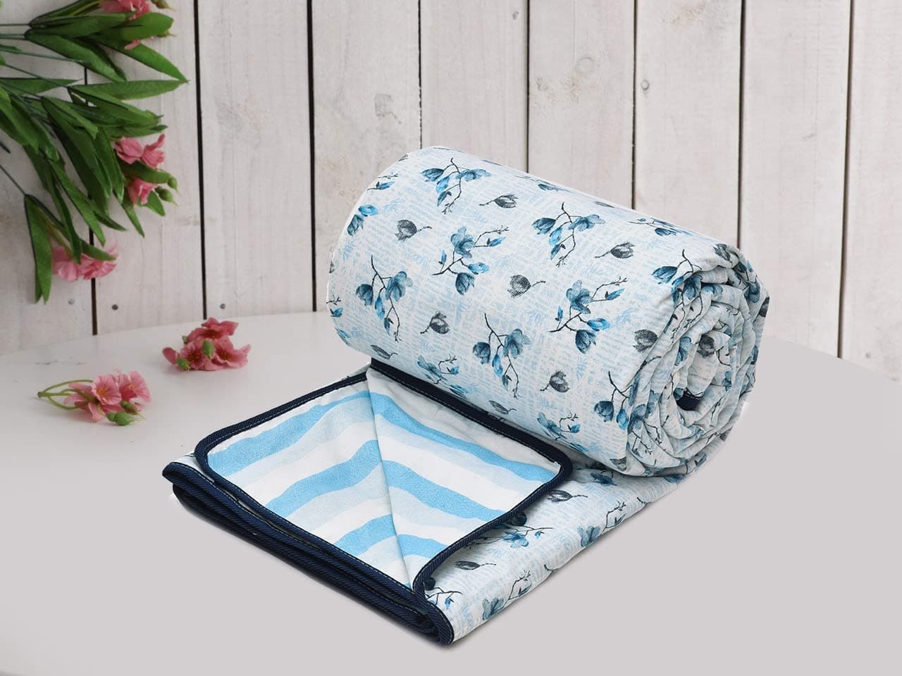 COZY FURNISH Super Soft Cotton 3 Layer Reversible Double Size | Soft Light-Weight Bed Blanket 84X96(Inches) 213X243(CM) Flannel Blanket Throws for Bed,Lahariya Fabric Edging/Piping Bed Dohar